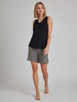 Nina Von C. NOS-Loungewear Top -Zimmerli Shop Nina Von C NOS Loungewear Top schwarz 16 400 874 0 200 2